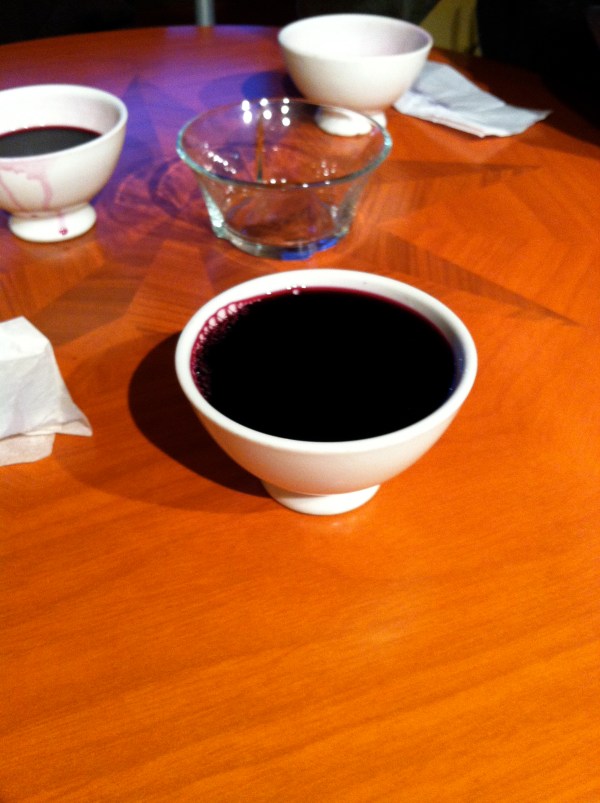 "Glasses" of vino in Gondomar, Spain "Glasses" of vino in Gondomar, Spain